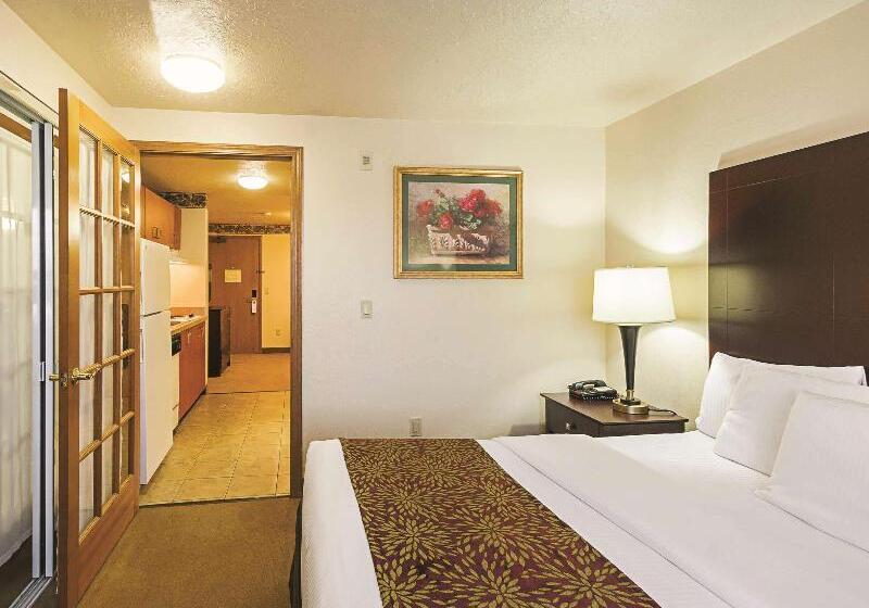 Номер Стандарт, Courtyard Vallejo Napa Valley