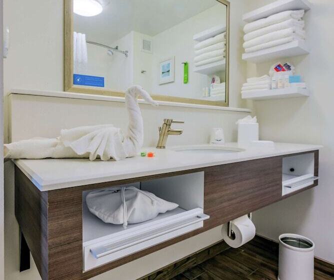 غرفة قياسية, Hampton Inn Tampainternational Airport/westshore
