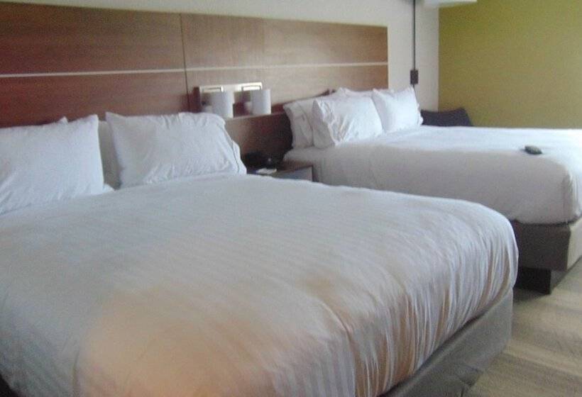 스위트, Holiday Inn Express & Suites Wapakoneta, An Ihg