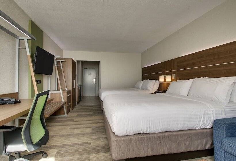 스위트, Holiday Inn Express & Suites Wapakoneta, An Ihg