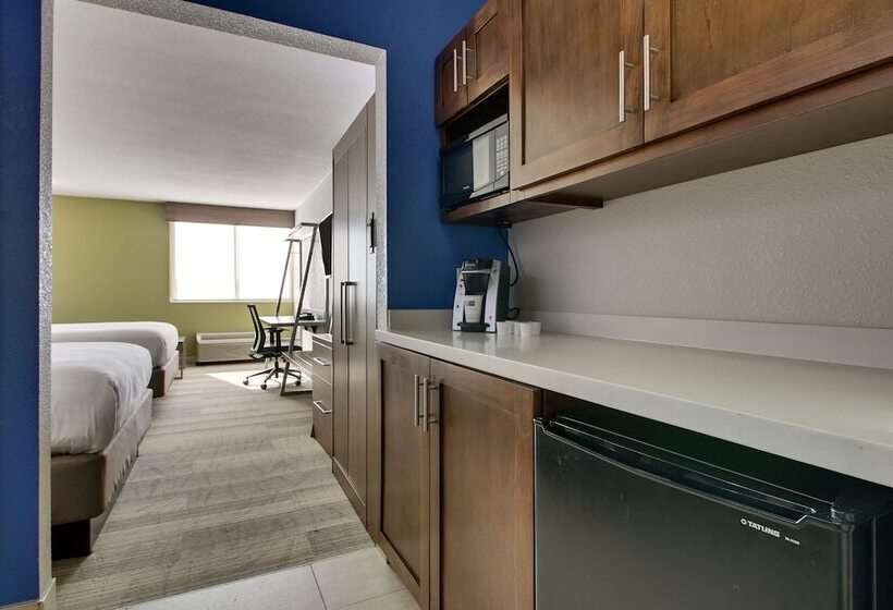 Люкс, Holiday Inn Express & Suites Wapakoneta, An Ihg