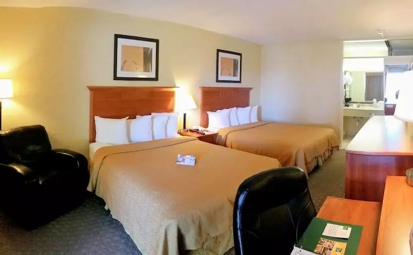 اتاق استاندارد با 2 تخت دوبل, Quality Inn On Historic Route 66
