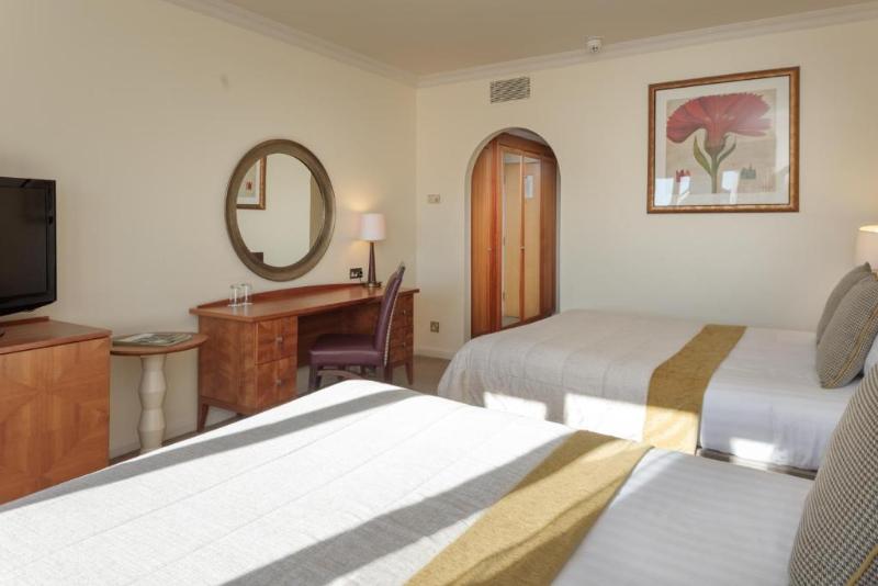 带大床的标准间, Sheraton Greensboro