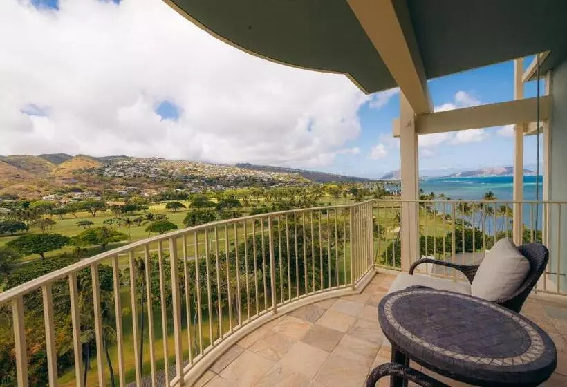 سوییت با چشم‌انداز جانبی دریا, The Kahala Hotel And Resort