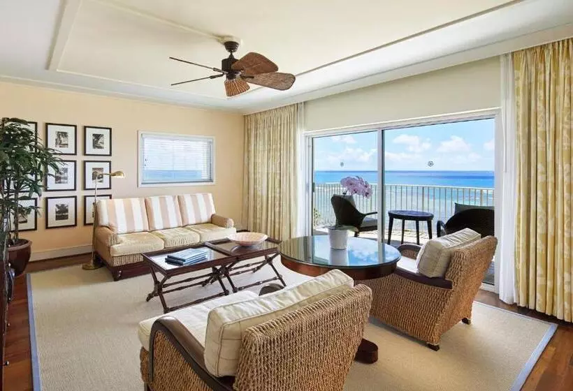 سوییت با چشم‌انداز دریا, The Kahala Hotel And Resort