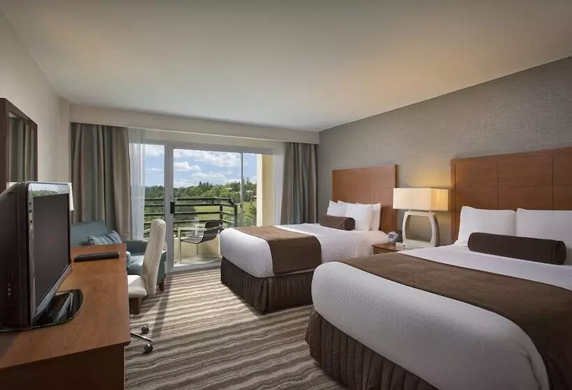 ２ダブルベッドのスタンダードルーム, AC Hotel by Marriott Portland Lake Oswego