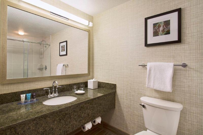 Люкс, AC Hotel by Marriott Portland Lake Oswego