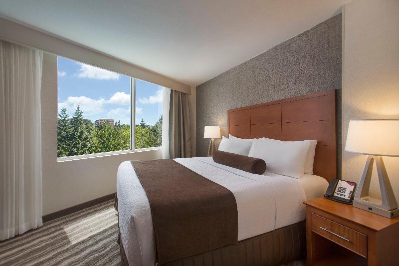 Люкс, AC Hotel by Marriott Portland Lake Oswego