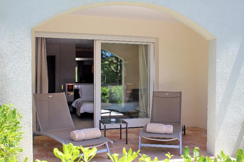 스위트 킹사이즈 침대, Doubletree By Hilton Washington Dc Silver Spring