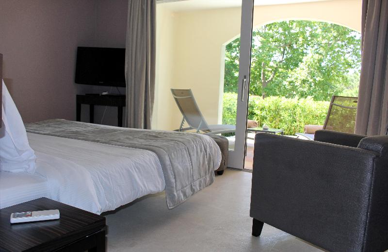 스위트 킹사이즈 침대, Doubletree By Hilton Washington Dc Silver Spring