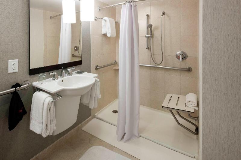 Стандартный Номер Кровать Кинг, Fairfax Marriott At Fair Oaks