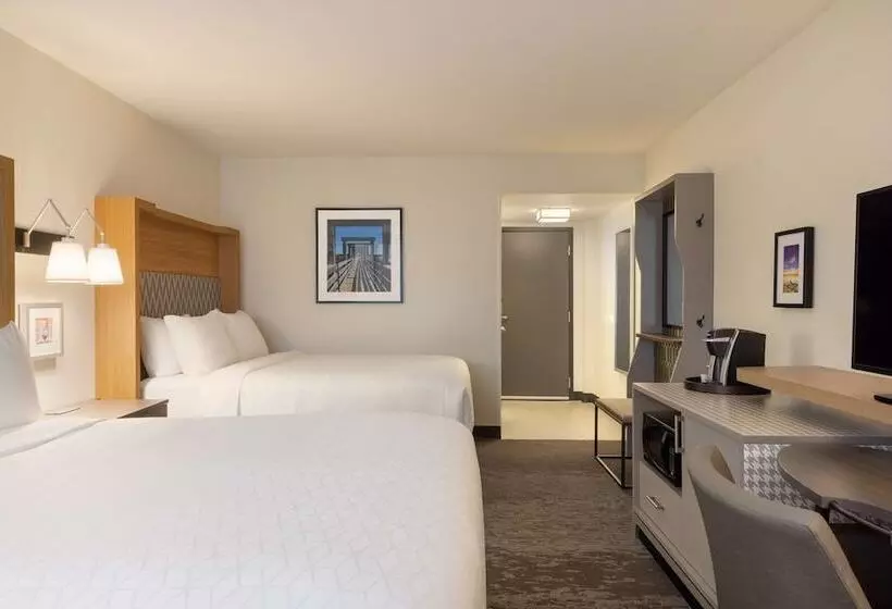 ２ダブルベッドのスタンダードルーム, Doubletree By Hilton Fort Worth South