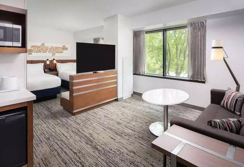 ２ダブルベッドのスタンダードルーム, Hilton Fairfax