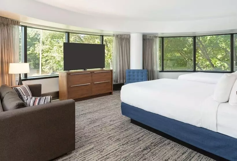 ２ダブルベッドのスタンダードルーム, Hilton Fairfax