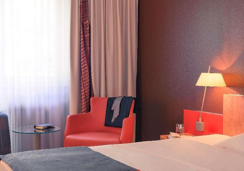 스탠다드 룸 킹사이즈 침대, Hilton Fairfax