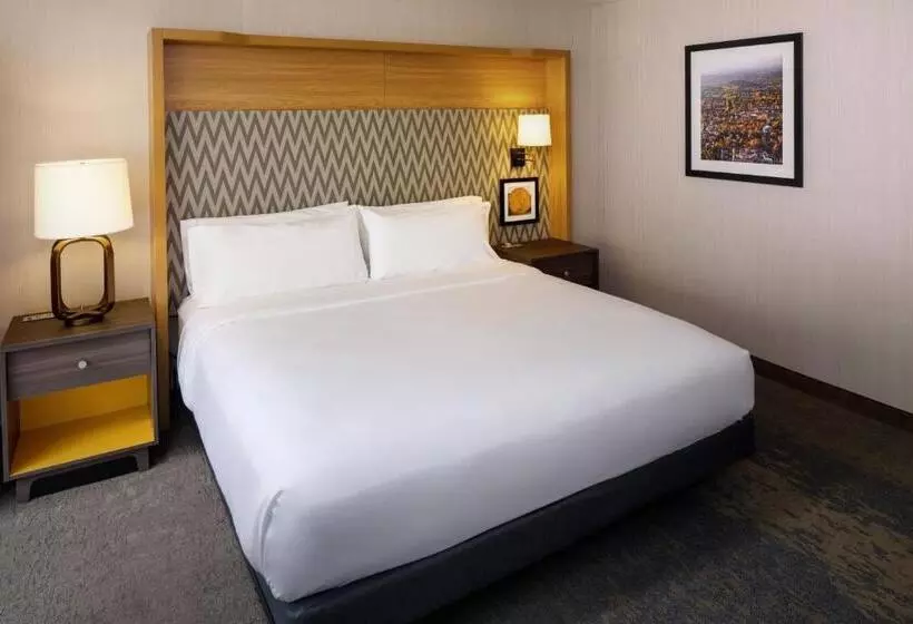 اتاق استاندارد, Holiday Inn Charlottesville Monticello, An Ihg