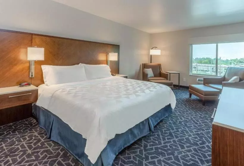 اتاق استاندارد با تخت بزرگ برای معلولان, Holiday Inn Missoula Downtown, An Ihg