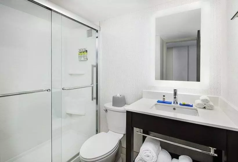 اتاق استاندارد, Holiday Inn Express Richmond Midtown, An Ihg