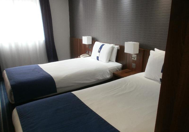 비즈니스룸, Howard Johnson By Wyndham Amherst Hadley