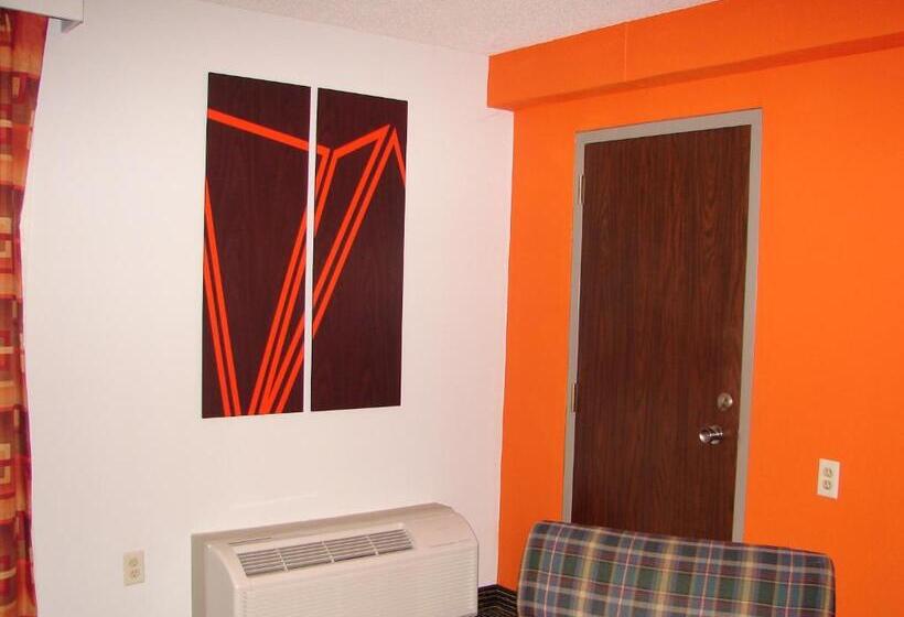 Стандартный Номер Кровать Кинг, Howard Johnson By Wyndham Lexington