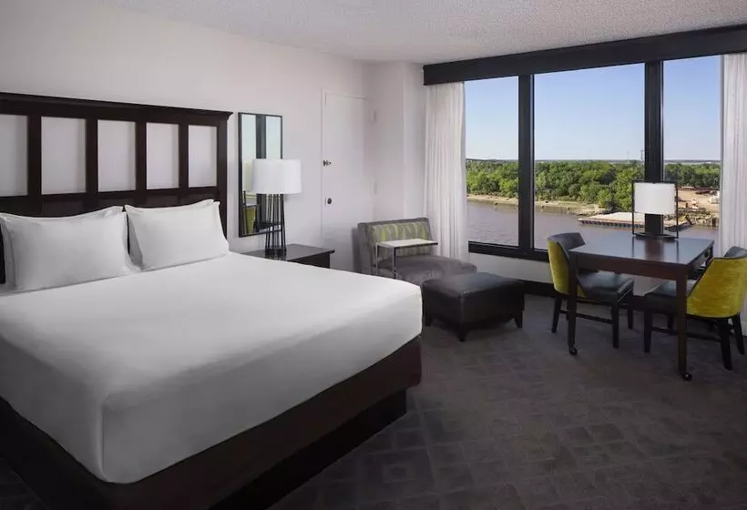 スイート, Hyatt Regency Savannah