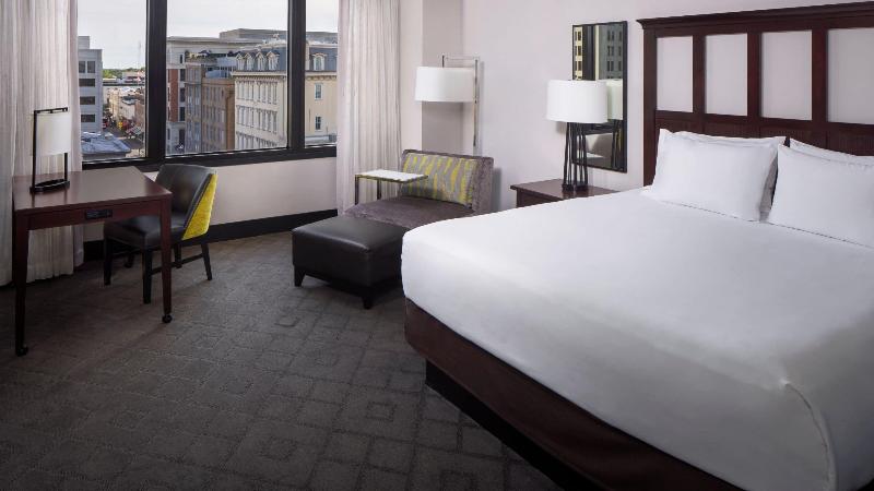 带大床的标准间, Hyatt Regency Savannah