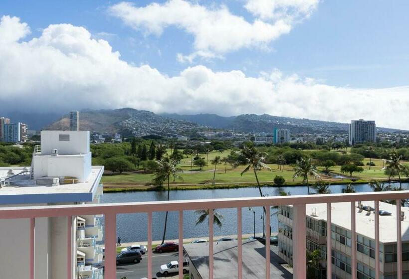 סטודיו סופריור, Ilima