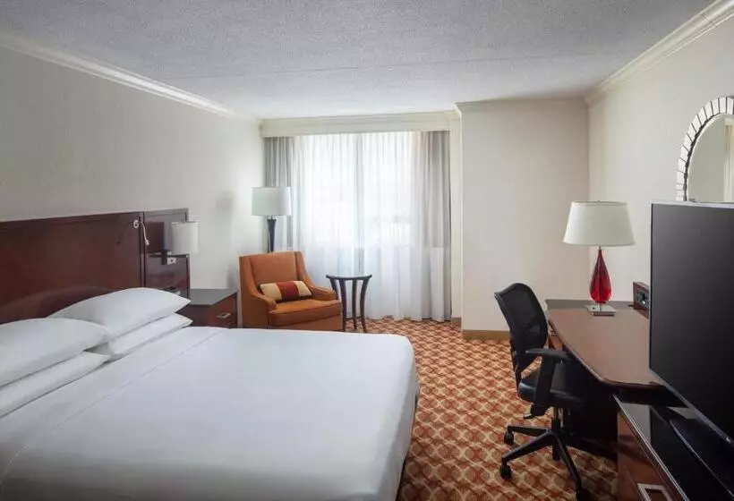 اتاق استاندارد, Indianapolis Marriott East