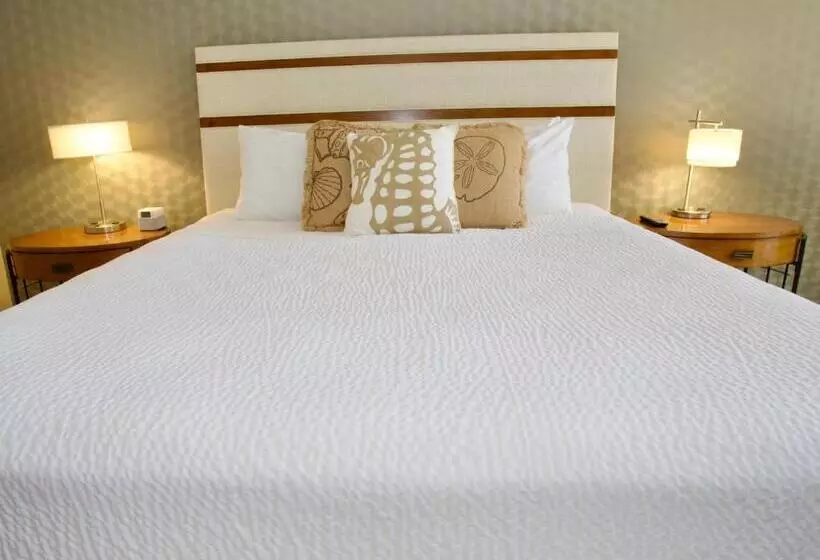 سوییت, Inn By The Sea, La Jolla