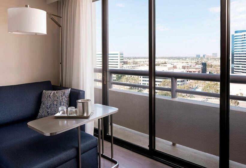 غرفة قياسية سرير مزدوج, Irvine Marriott