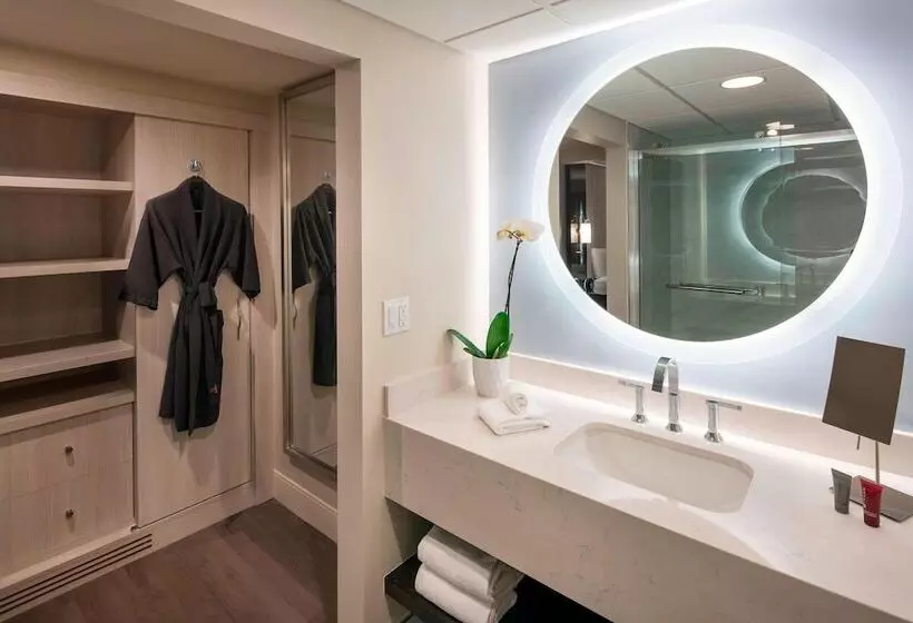 Executive-sviitti, Irvine Marriott