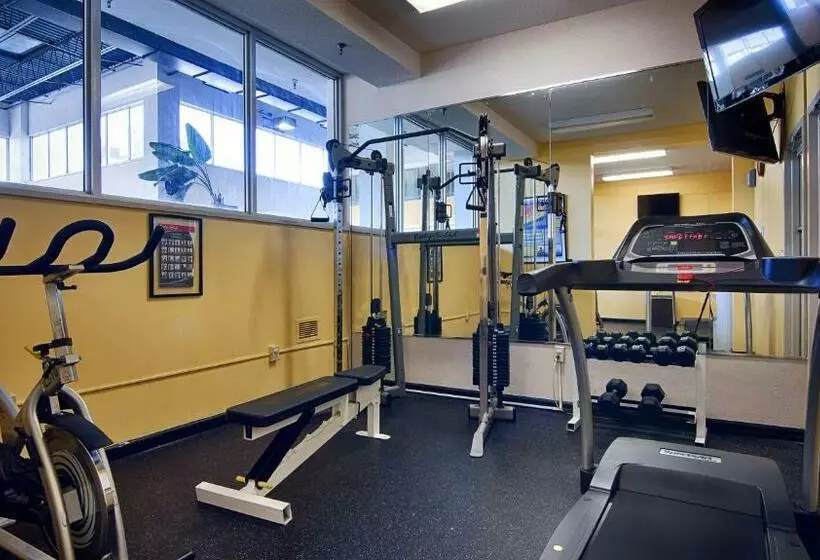 スタンダードルーム, Quality Inn & Suites East Syracuse  Carrier Circle