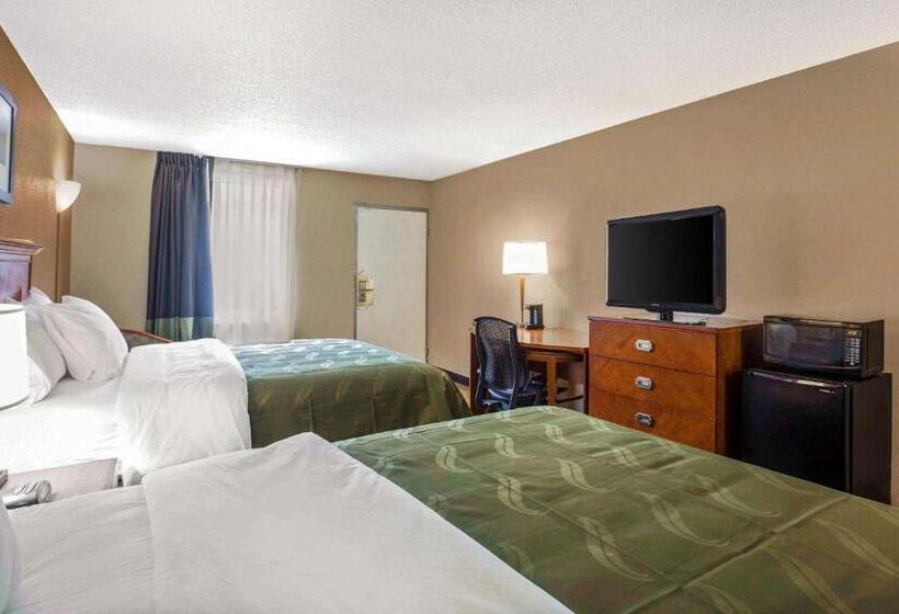 标准间, Quality Inn & Suites University Area