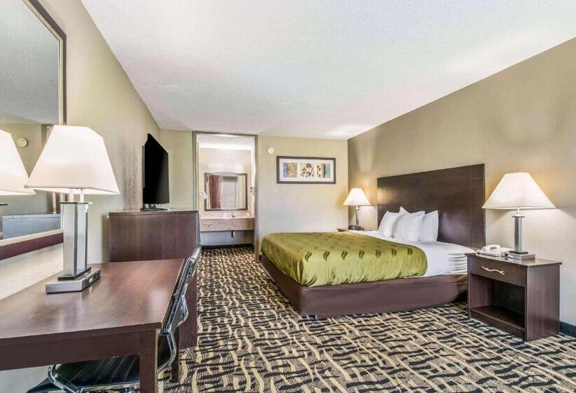 Люкс Кровать Кинг, Quality Inn & Suites