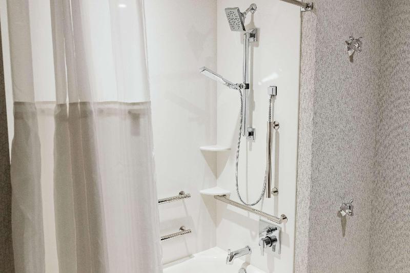 Люкс Кровать Кинг, Quality Inn & Suites