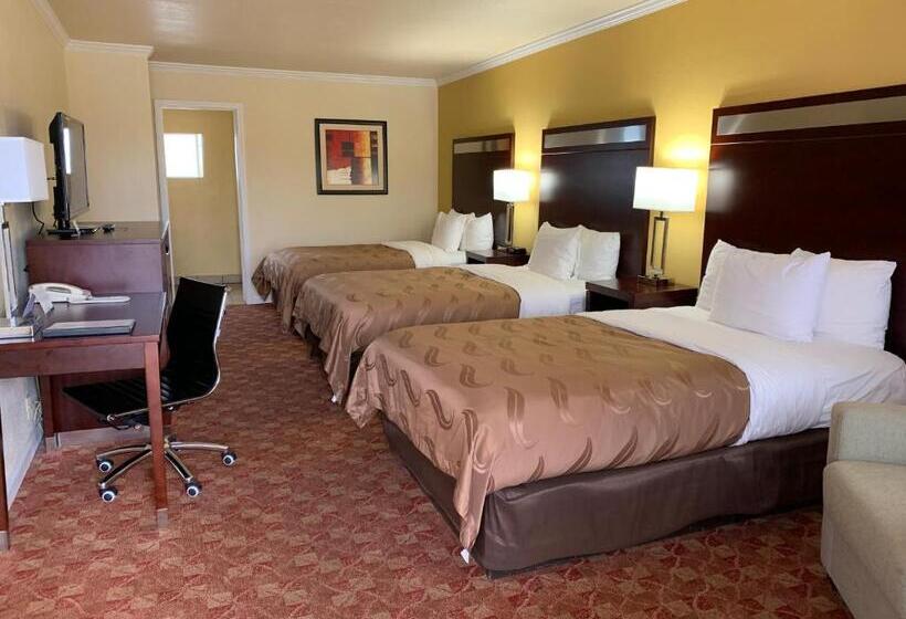 Номер Стандарт, Quality Inn Ukiah