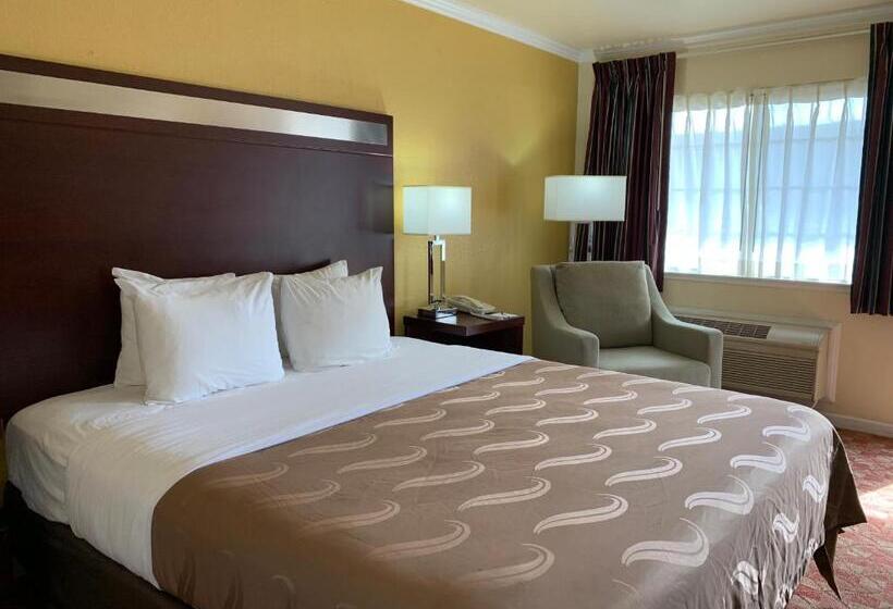 适合残疾人士使用的高档房间, Quality Inn Ukiah