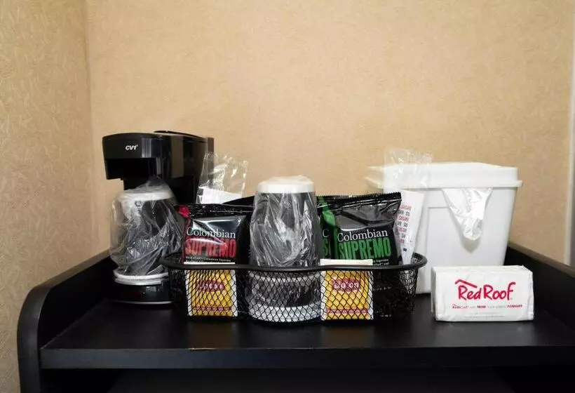 キングサイズベッドのスイートルーム, Red Roof Inn And Suites Newark   University
