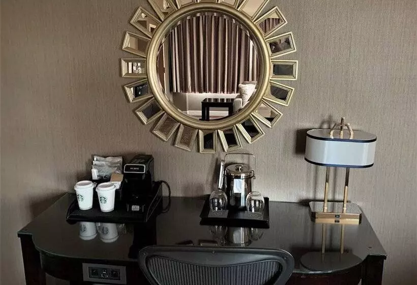 クラブルーム, Sheraton Lisle Naperville
