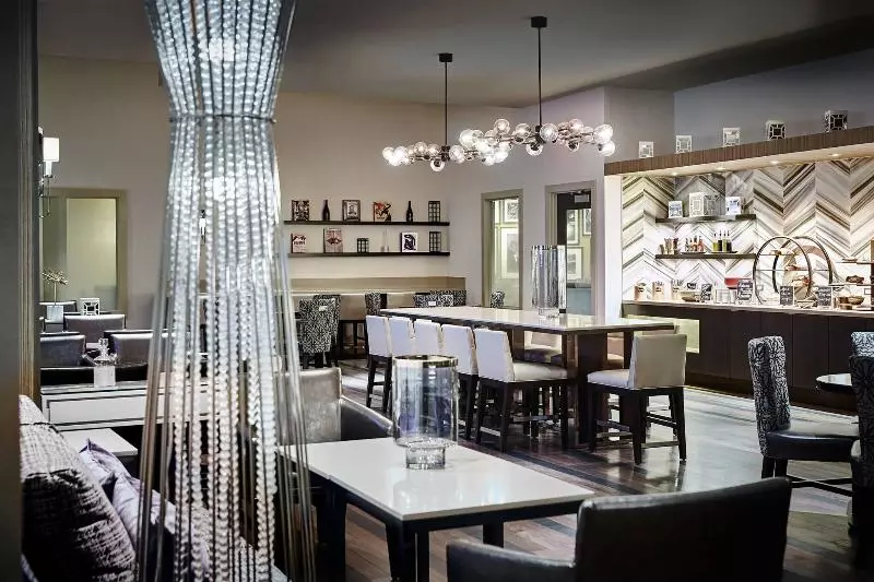 اتاق استاندارد, Voco Laguna Hills