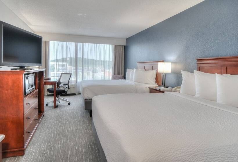 带2个双人床的标准工作室, The Ramsey Hotel And Convention Center