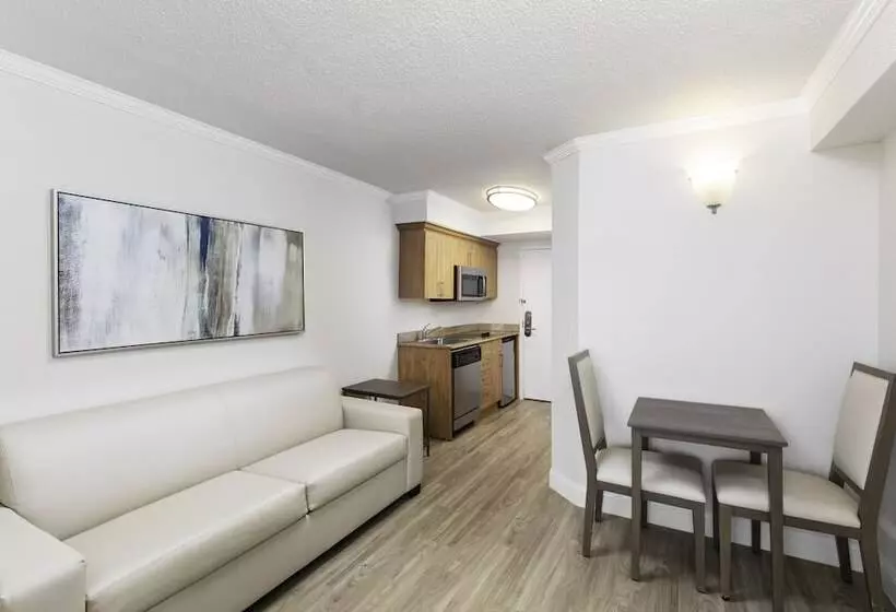1-Bedroom Villa Sea View