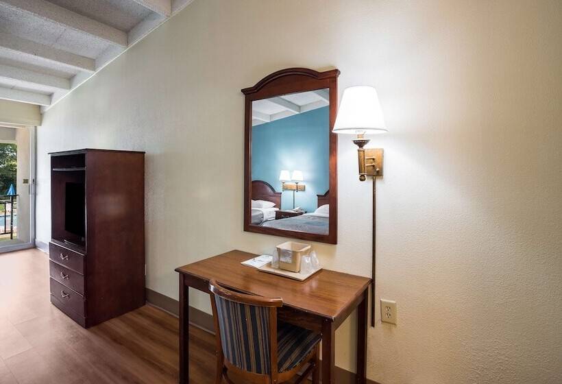 Номер Deluxe, Red Carpet Inn & Suites