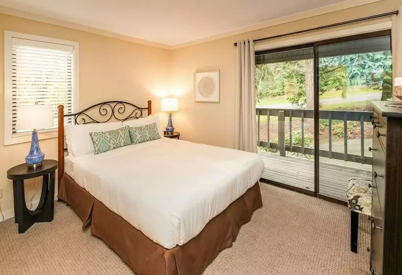 آپارتمان 3 خوابه, Roche Harbor Resort