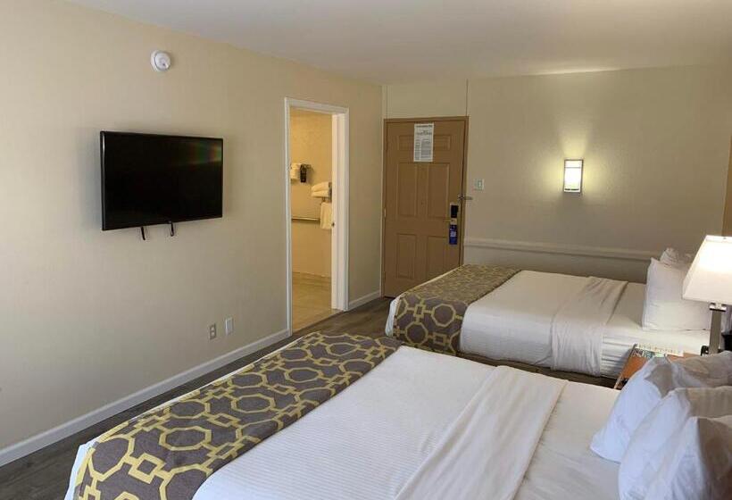 جناح لذوى الاحتياجات الخاصة, Spark By Hilton Rock Springs