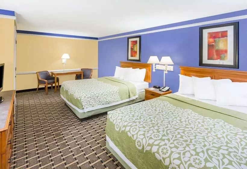 اتاق استاندارد با 2 تخت دوبل, Days Inn By Wyndham Little Rock/medical Center