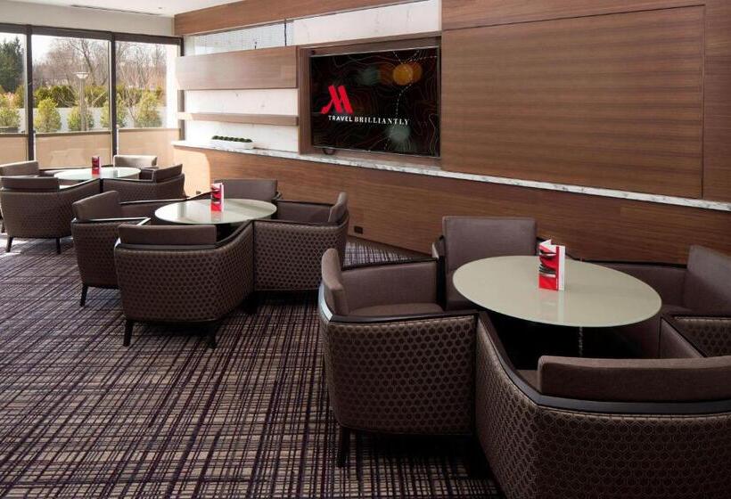 غرفة ديلوكس سرير كينج, Hanover Marriott