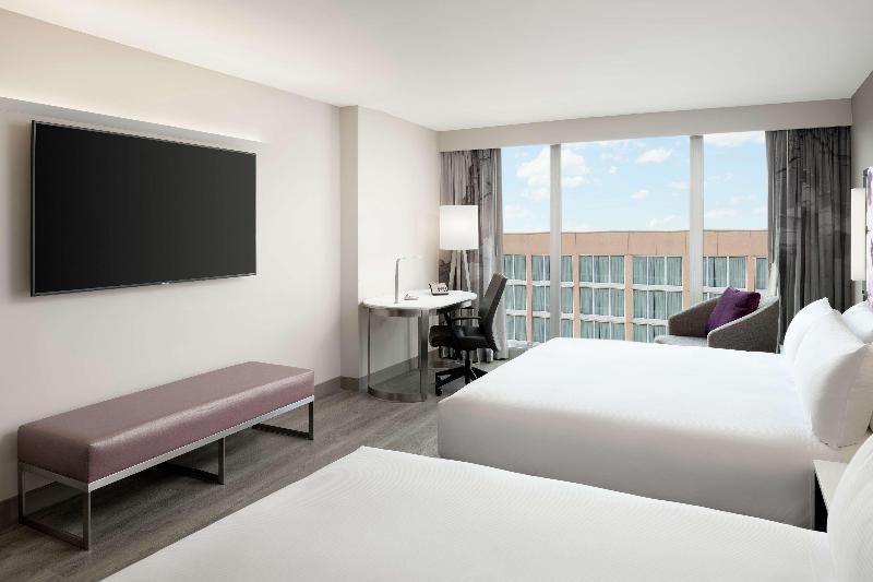 Номер Deluxe, Hilton Washington Dc National Mall The Wharf