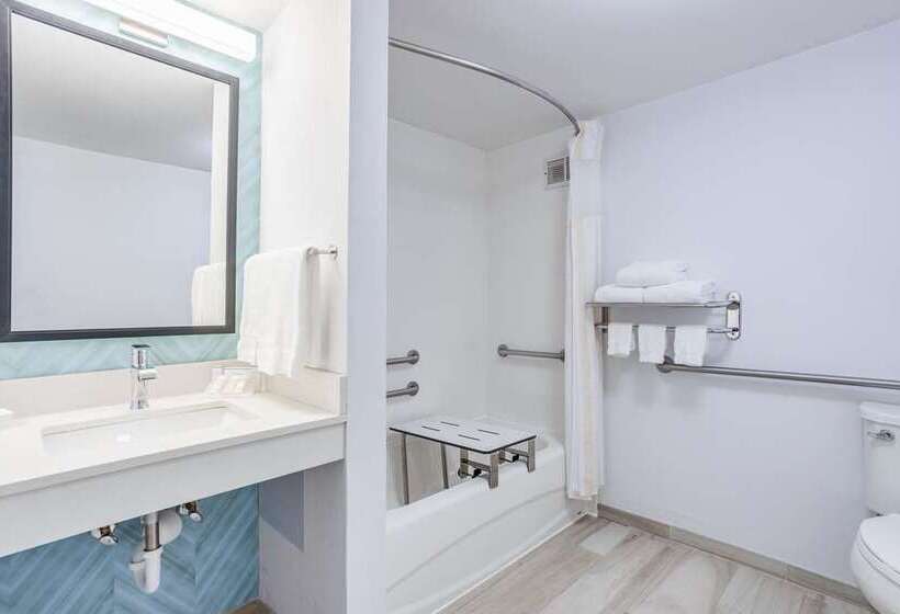 Номер Deluxe, Hilton Washington Dc National Mall The Wharf