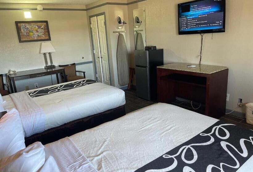 디럭스 룸, Kings Inn  Medical Downtown Midtown Memphis